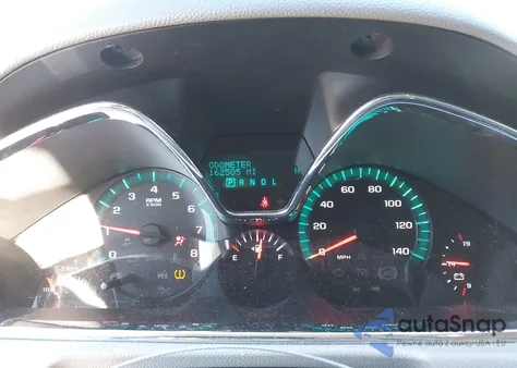 2015 Chevrolet Traverse 1Lt z USA, uszkodzony, nr VIN 1GNKRGKD3FJ300438